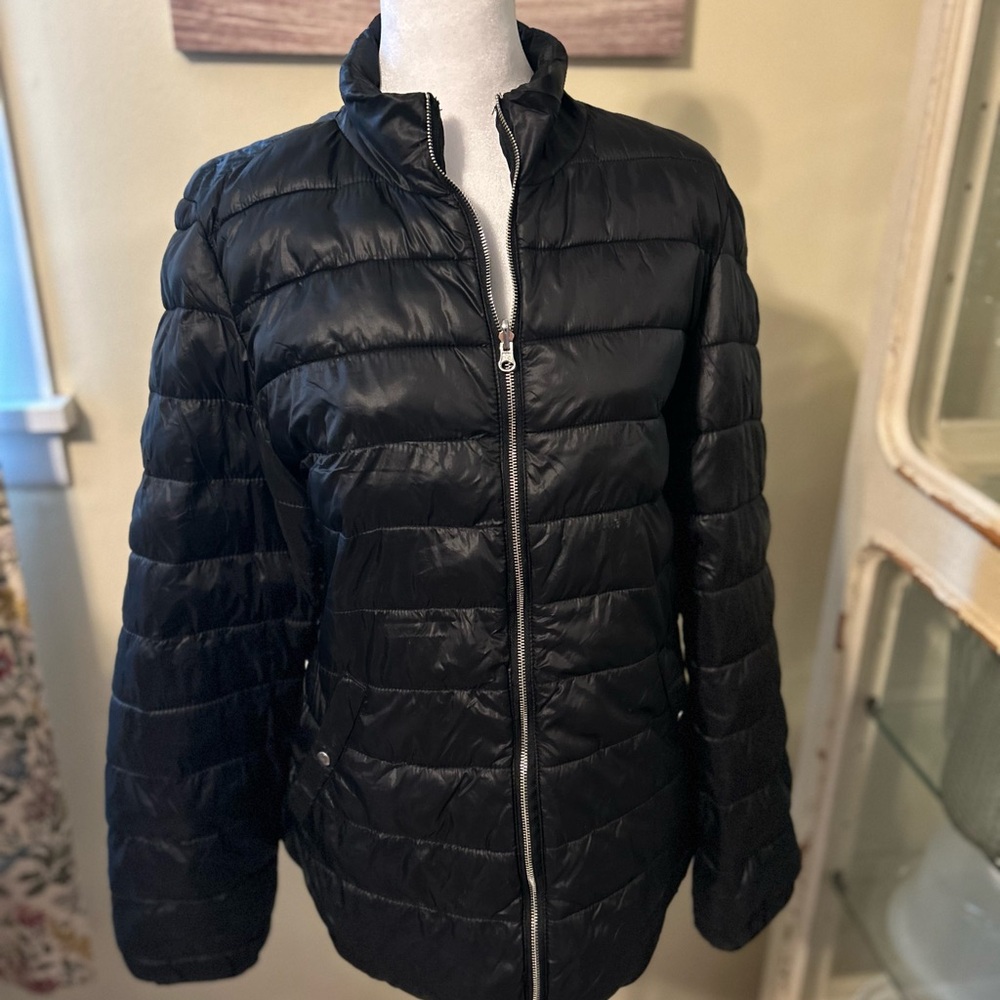 a.n.a Women's Quilted Black Puffer Jacket